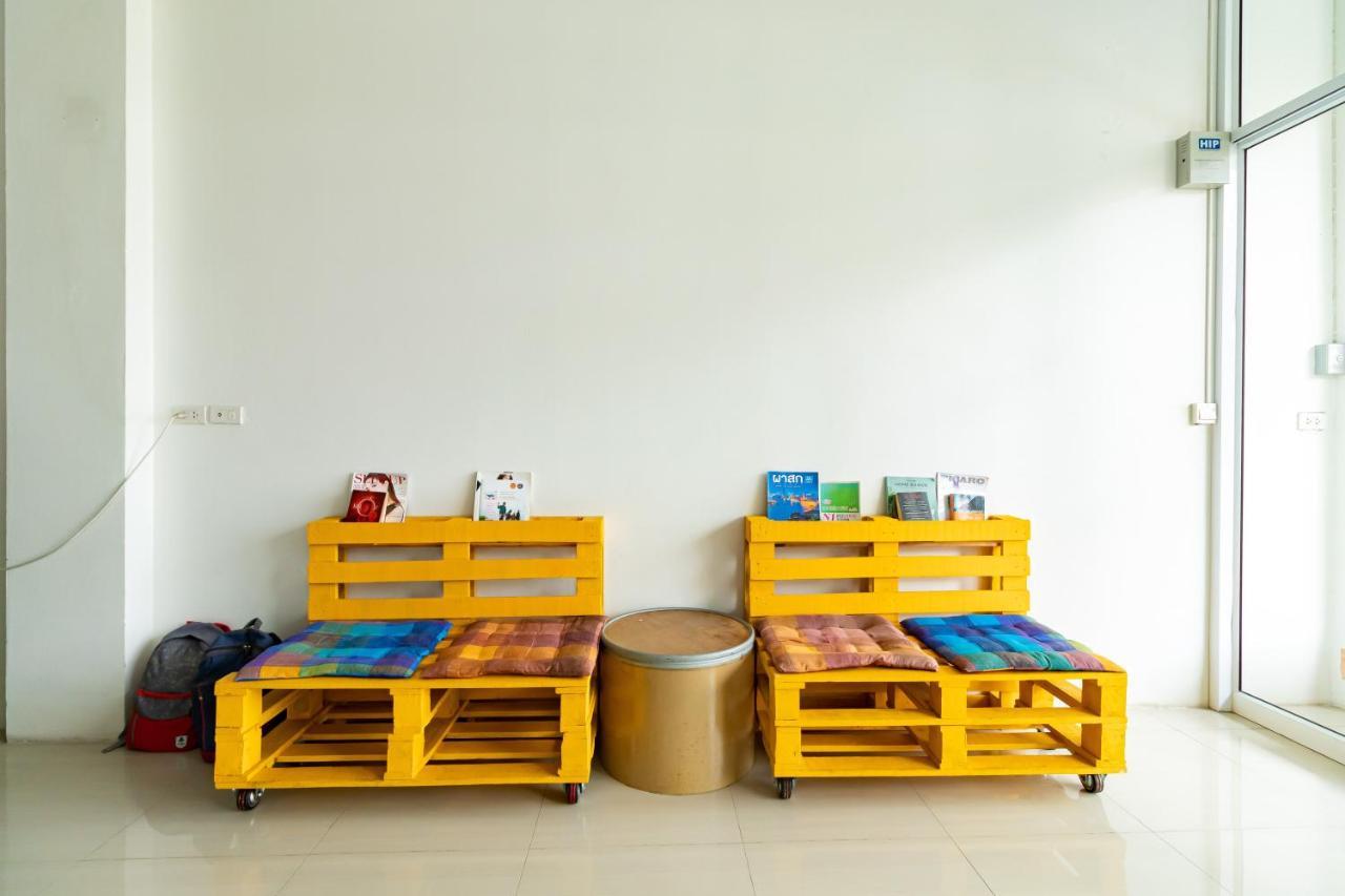 Central View Hostel Хатъяй Экстерьер фото